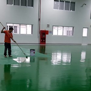 thi công sơn epoxy hệ lăn
